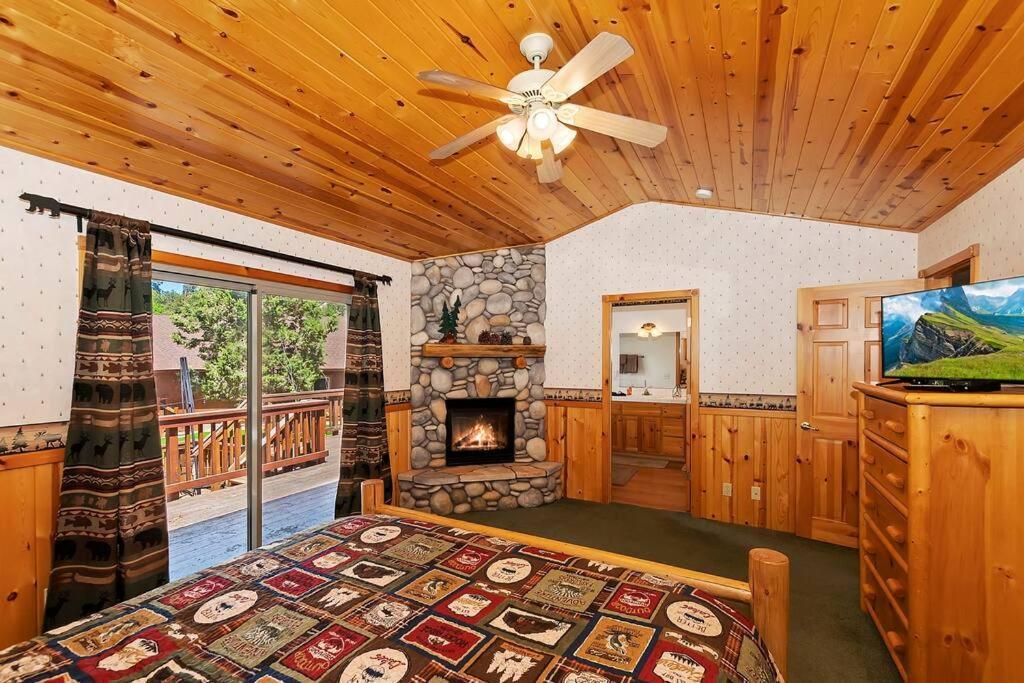 Villa Teakwood - 3-Br Spa, Fire Pit, Quiet, Ac, Centrally Located à Lac Big Bear Extérieur photo