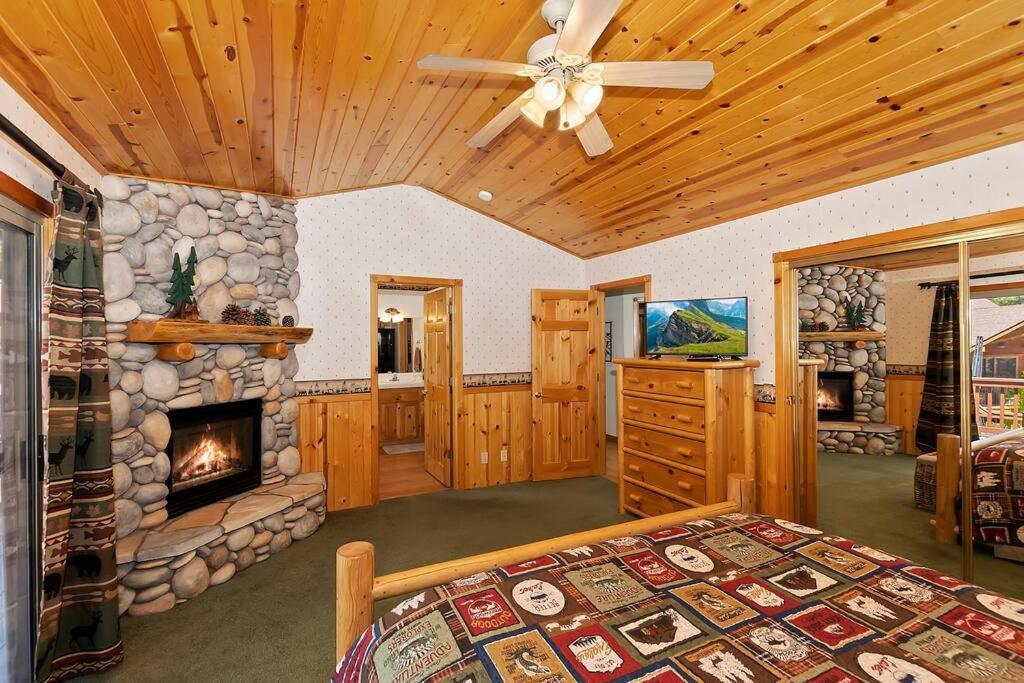 Villa Teakwood - 3-Br Spa, Fire Pit, Quiet, Ac, Centrally Located à Lac Big Bear Extérieur photo