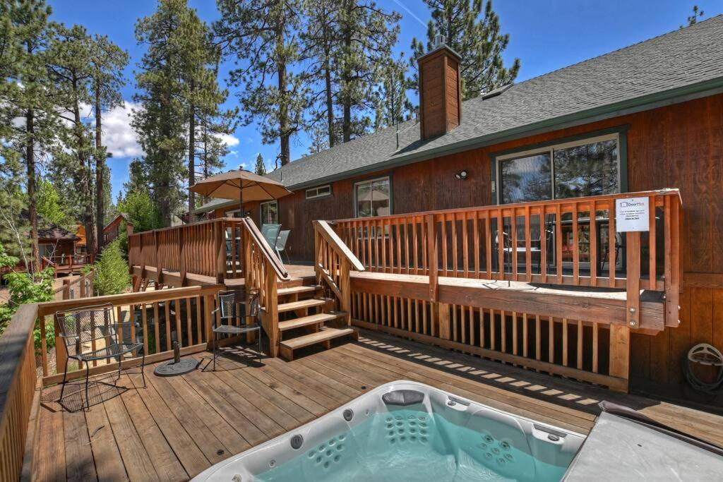 Villa Teakwood - 3-Br Spa, Fire Pit, Quiet, Ac, Centrally Located à Lac Big Bear Extérieur photo